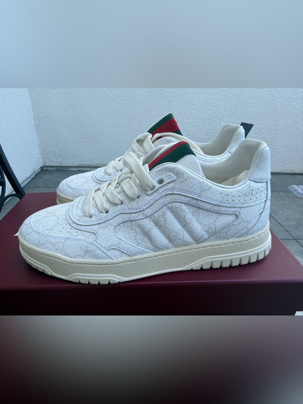 Gucci Womens Re-Web GG Supreme Canvas Sneakers White Red Green Size 38 EU 816818